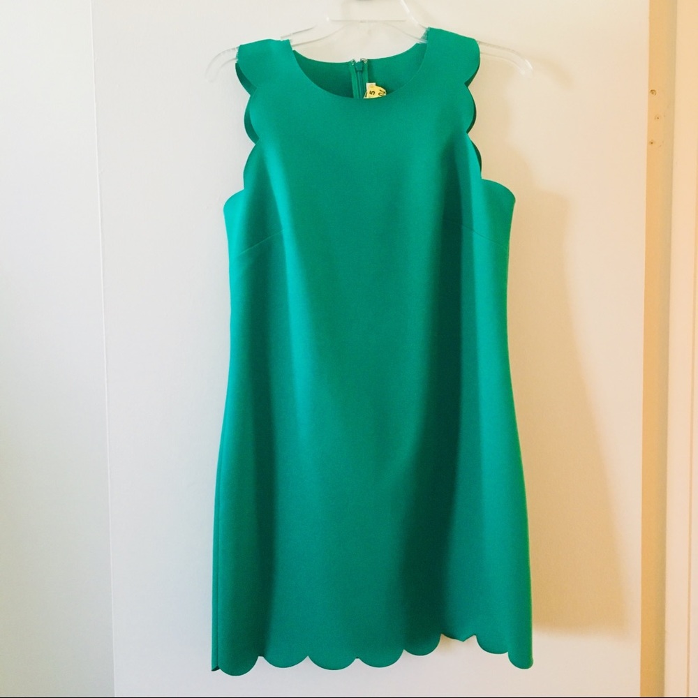 ❤️SALE❤️ J Crew Scalloped Hem Dress